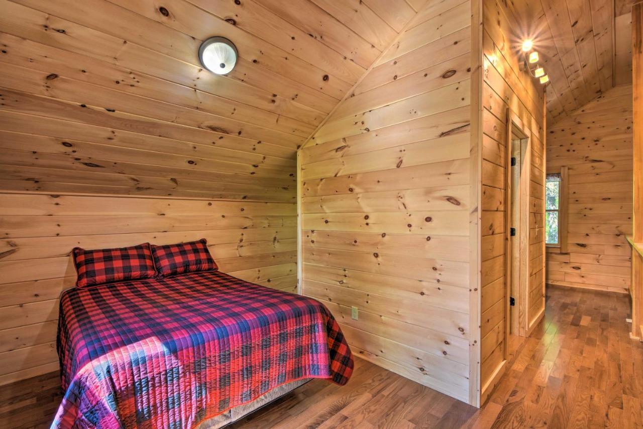 Murphy Cabin With Spacious Deck And Forest Views! المظهر الخارجي الصورة